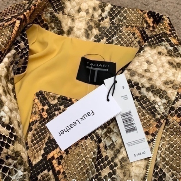 NWT! TAHARI Faux Leather Snake print Jacket Available in last two Sizes S & M - Picture 9 of 10